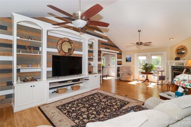 605 Greenberry Ln, Statesville, NC 28625 - photo 6