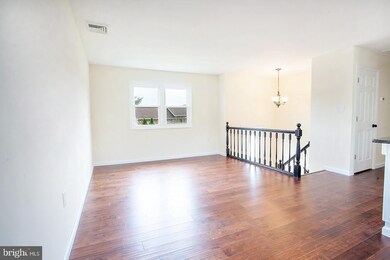 13 Eisenhower Dr, Boyertown, PA 19512 - photo 7