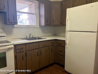 913 S Webster Ave, Scranton, PA 18505 - photo 6