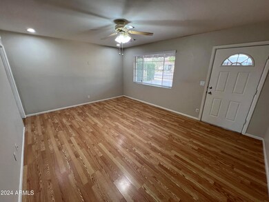 1007 E Seldon Ln, Phoenix, AZ 85020 - photo 4