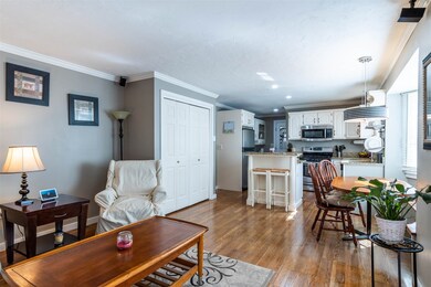 25 Clearview Dr, Allenstown, NH 03275 - photo 4