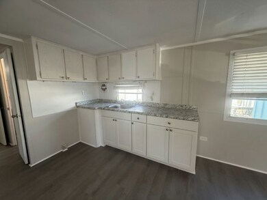 1375 Pasadena Ave S unit 331, South Pasadena, FL 33707 - photo 2