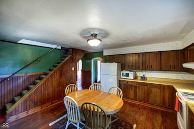 4090 N 250 W, Columbus, IN 47201 - photo 7