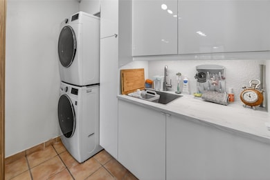 La Villa Gardens 833 unit 211E, Guaynabo, PR 00965 - photo 3