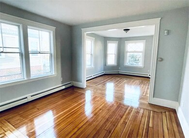 24 Huxley Ave, Providence, RI 02908 - photo 4