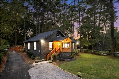 2720 Hedgewood Dr NW, Atlanta, GA 30311 - photo 2