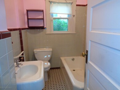 62 Melrose Ave, Staten Island, NY 10301 - photo 4