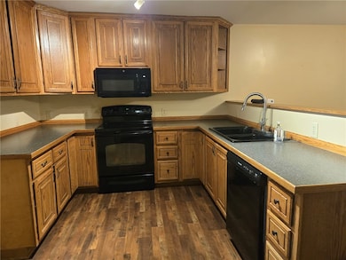 121 Olive St, Karns City, PA 16041 - photo 3