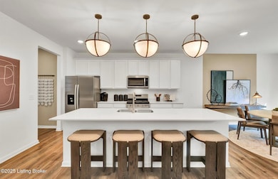 18-1847 Washington Blvd