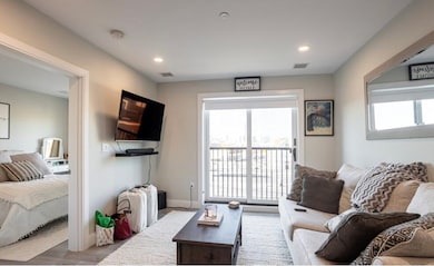 200 Old Colony Ave unit 505, Boston, MA 02127 - photo 7