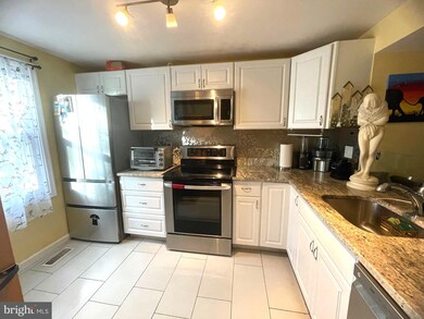 19451 Zinnia Cir, Germantown, MD 20876 - photo 3