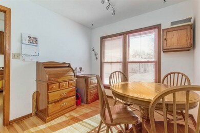 1427 Elmridge Dr, Cedar Falls, IA 50613 - photo 7