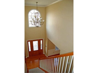 Entry/Foyer.