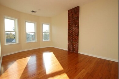 11 Essex St unit 11C, Saugus, MA 01906 - photo 5