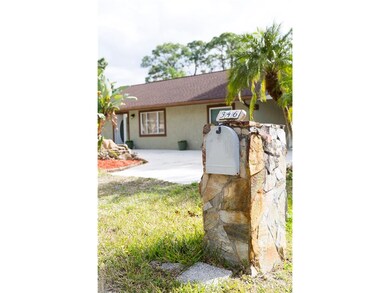 Mailbox & Exterior