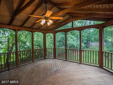 2323 Archdale Rd, Reston, VA 20191 - photo 5