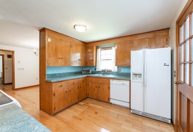 12 Shady Hill Rd, Nashua, NH 03063 - photo 3