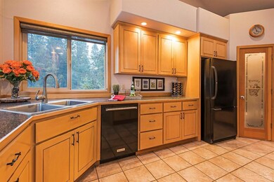 57668 Red Cedar Ln, Sunriver, OR 97707 - photo 7