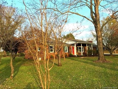 280 Clearview Rd, Statesville, NC 28625 - photo 2