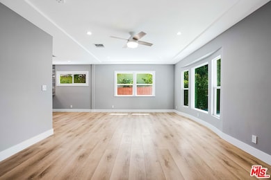 21305 Celes St, Woodland Hills, CA 91364 - photo 6