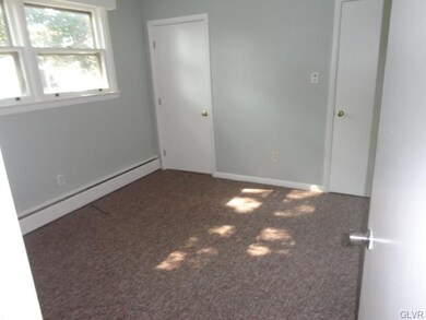 1157 S Krocks Rd, Allentown, PA 18106 - photo 5