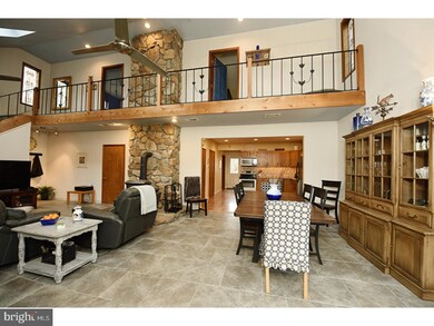 175 Niantic Rd, Barto, PA 19504 - photo 5