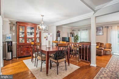 4536 Garbo Ct, Annandale, VA 22003 - photo 4