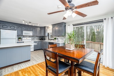 47 Newcomb Rd, Westminster, MA 01473 - photo 3