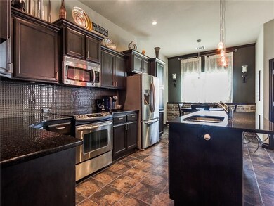 17713 Sparrowhawk Ln, Edmond, OK 73012 - photo 4