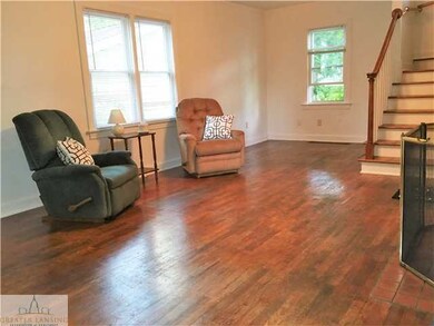 418 Strathmore Rd, Lansing, MI 48910 - photo 3