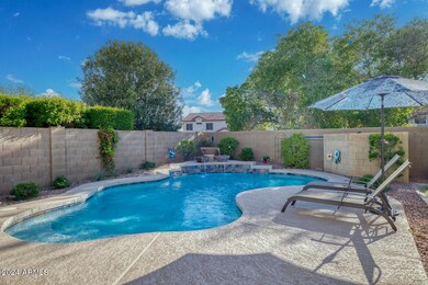 Sparking pool perfect for summer