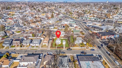 633 Hill St, Uniondale, NY 11553 - photo 3