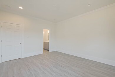 5127 Golden Forest Dr, Houston, TX 77091 - photo 6