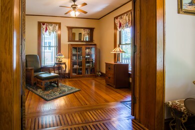 800 N Spring St, Elgin, IL 60120 - photo 5