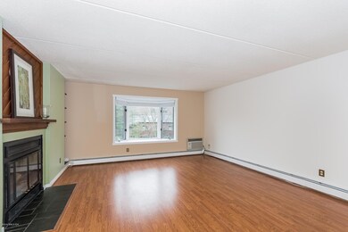 12 Glenville St unit 105, Greenwich, CT 06831 - photo 7