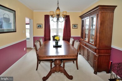 26178 Murrey Dr, Chantilly, VA 20152 - photo 5