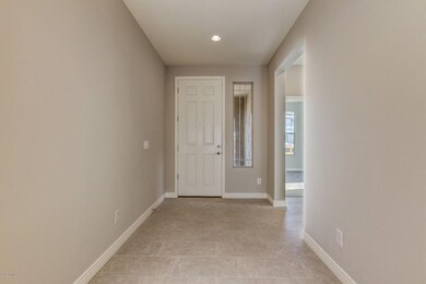 AdoraEncore_Sapphire_Lot1215_Foyer