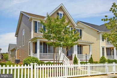 25103 Riding Center Dr, Chantilly, VA 20152 - photo 2