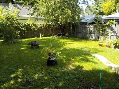 682 Palm Ave, Schenectady, NY 12306 - photo 3