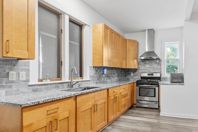 781 Case Ave, Saint Paul, MN 55106 - photo 3