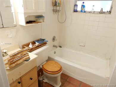 4225 SW 74th Ave, Davie, FL 33314 - photo 4