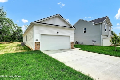 02-8312 Fairmount Rd