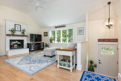 17 Hawthorn Cir, Scarborough, ME 04074 - photo 6