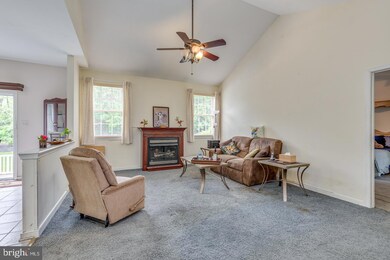 201 Heritage Way, Woodbury, NJ 08096 - photo 4