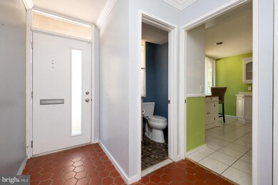 2211 Foxbane Square, Baltimore, MD 21209 - photo 7