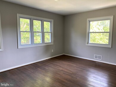 6000 85th Ave, New Carrollton, MD 20784 - photo 7