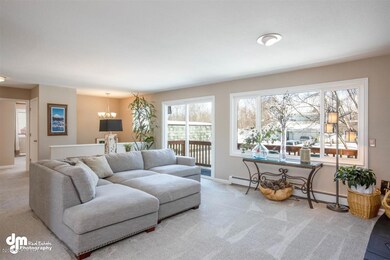 Upstairs Living Area
