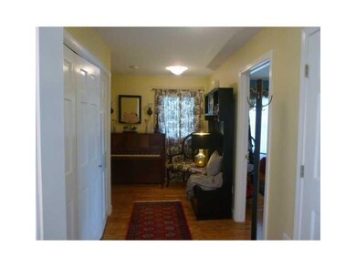 206 Riverside Dr, Riverside, RI 02915 - photo 3