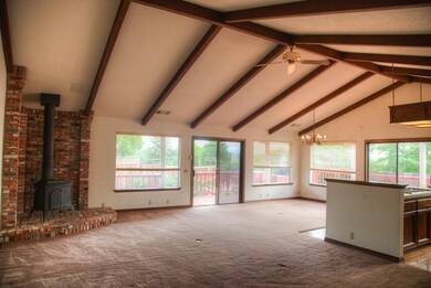 3520 Wasatch Dr, Redding, CA 96001 - photo 6