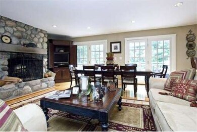 30 Arlington St, Winchester, MA 01890 - photo 7